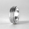Anillo hombre antiestrés trenza giratoria plata