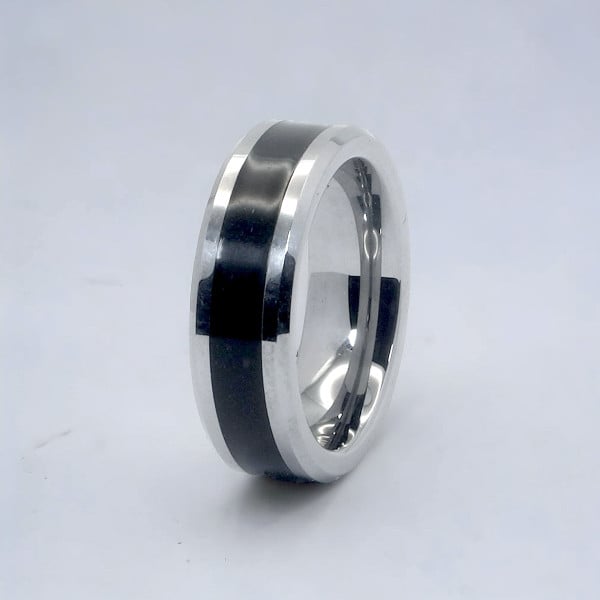 Anello da uomo personalizzato Tungsteno bordo smussato resina nera
