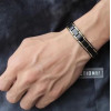 Pulsera de hombre acero negro cepillo magnético línea oro