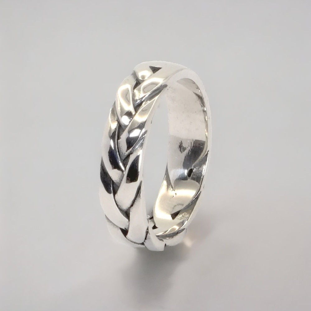 Men's silver braid ring