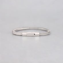 Herrenarmband mit Flexibler Zylindrischer Stahlkette