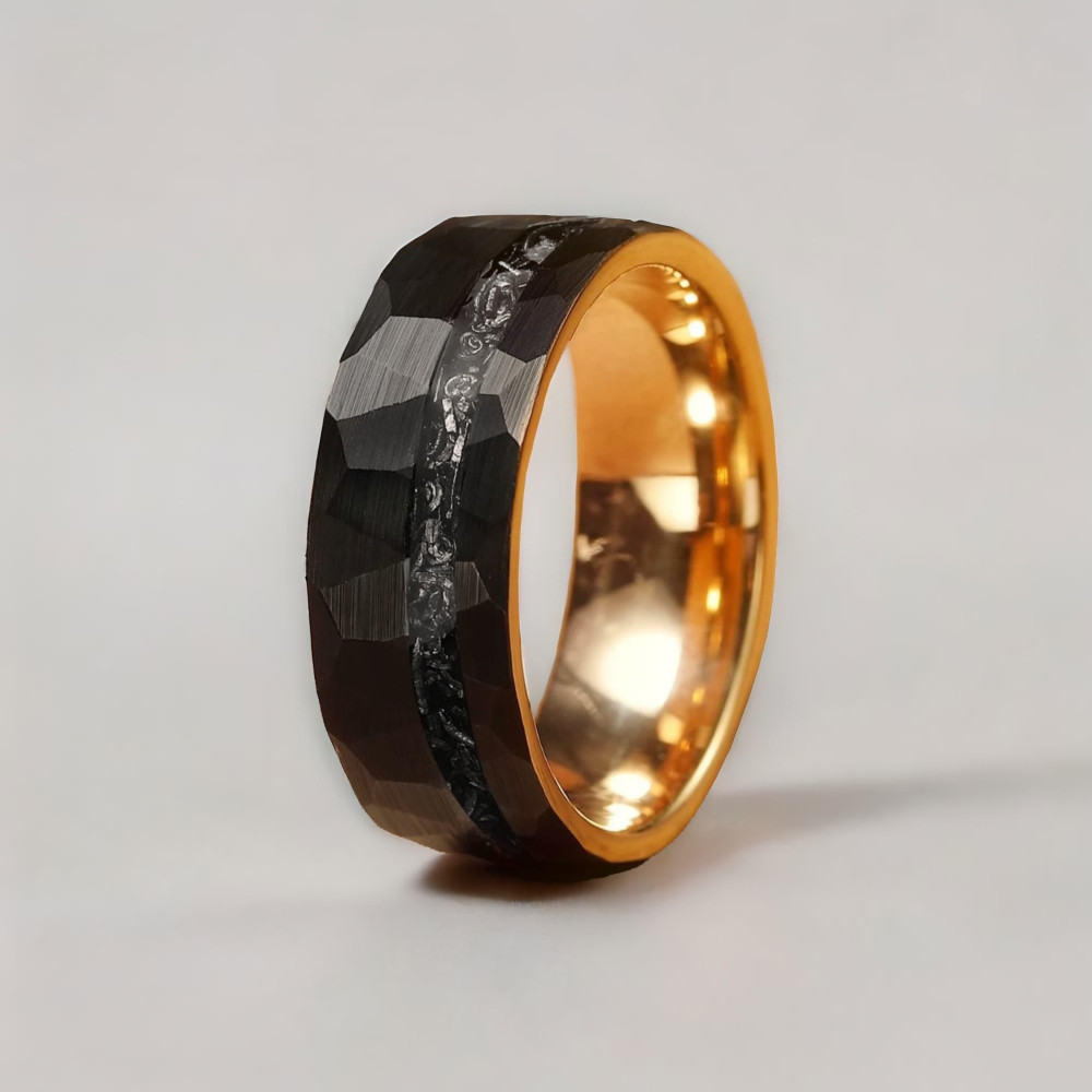 Bague Tungstène Noir Brossé martelé serti Marbre