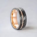 Anello nuziale personalizzabile in tungsteno spazzolato martellato