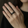 Bague personnalisee tungstene brosse rainure alliance homme femme