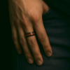 8mm Bague personnalisee femme anneau ceramique noire ligne bois