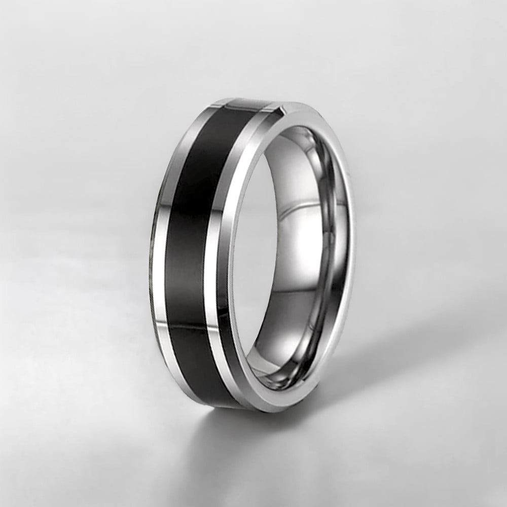 Bague personnalisee homme Tungstene bord biseaute resine noire