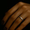 Blanc Bague alliance titane 2mm personnalisable