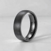 Alianza de boda personalizada con anillo de titanio cepillado