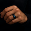 Bague homme tungstene rainure central plaque bleu personnalisable