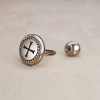 Boucles d'oreilles homme clous croix noire acier