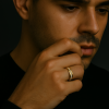 Anillo de alianza de acero línea circonio personalizable