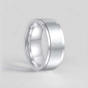 Anillo de titanio personalizado para hombre con cepillo giratorio mate para grabar