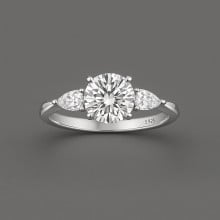 925 Sterling Silver Engagement Ring – Brilliant Moissanite 2 carats with Custom Engraving