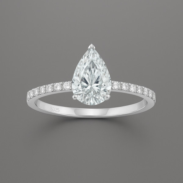 Anello di fidanzamento in argento – Zircone a goccia – Incisione