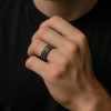 Bague personnalisee homme tungstene dome rainure mat brosse