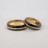 Bague personnalisee dome tungstene rainure panneau 2 tons plat or