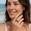 Bague ceramique noire femme multi-facette ligne zirconium