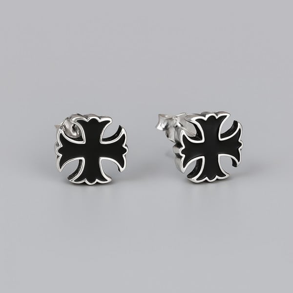Boucles d'oreilles clous croix de malte argent resine noir