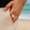 Anillo de mujer personalizado, anillo de cerámica negro facetado
