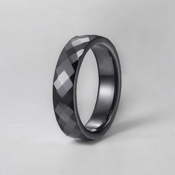 N6mm Bague personnalisee femme anneau ceramique noire facettes