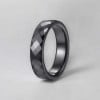 N6 Bague personnalisee femme anneau ceramique noire facettes