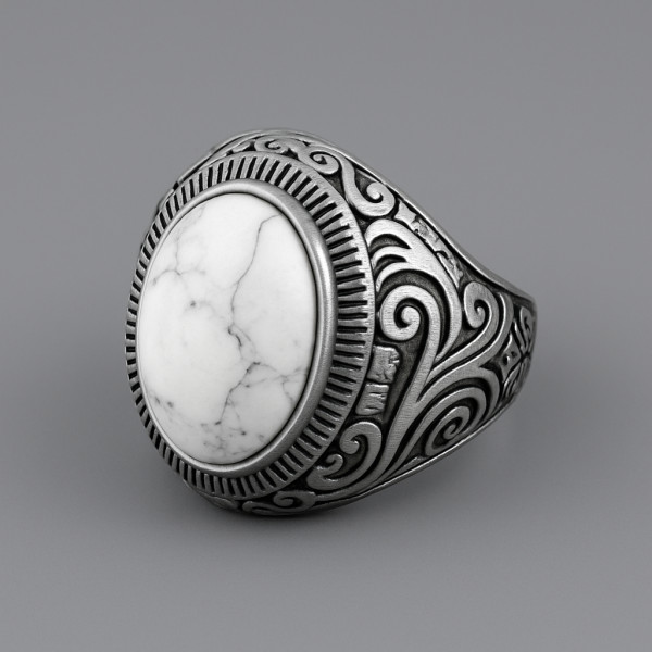 Bague acier chevaliere homme pierre turquoise ovale celtique