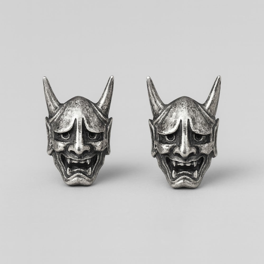 Boucles d'oreilles argent clous masque de démon Hannya