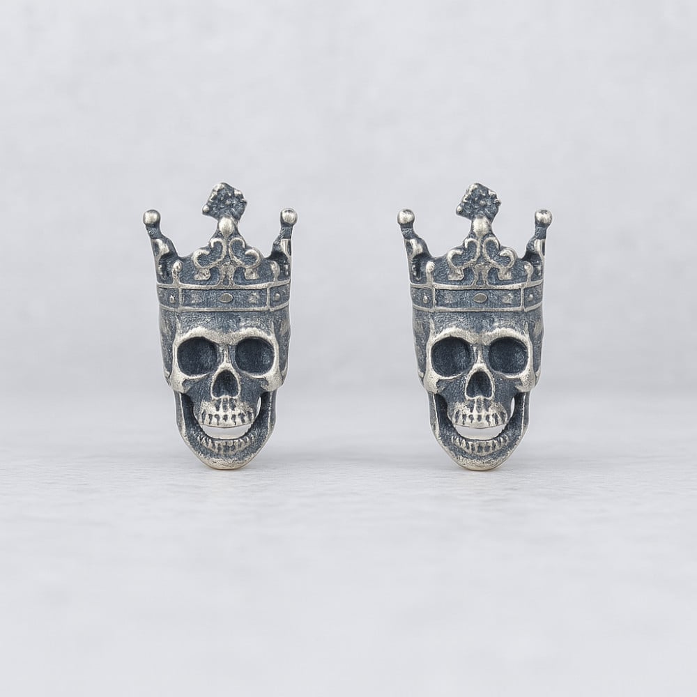 Boucles d'oreilles clous crane couronne argent homme