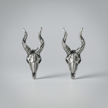Pendientes de Calavera de Cabra en Plata para Hombre