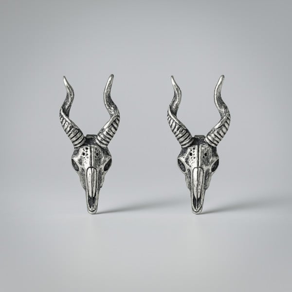 Boucles d'oreilles clous crane de chevre argent homme
