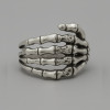 Anillo de mano de esqueleto de acero para hombre