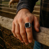 Bague homme chevaliere acier resine noire motif celtique