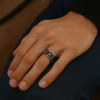 Bague anneau homme acier etoile relief