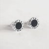 Pendientes de plata con números romanos en resina negra para hombre y mujer - par