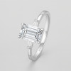 Bague solitaire en argent 925 – Zircon rectangulaire et gravure personnalisée (Dupliqué)