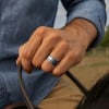 Bague Alliance Tungstène brossé et ligne bleue Finition Brossée - Gravure offerte
