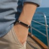 Bracelet personnalise homme cordon perle onyx noir plaque acier a graver personnaliser