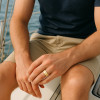 Bague mariage personnalisable tungstene rainurée et sablée