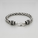 Bracciale in argento da uomo, catena intrecciata, chiusura a gancio