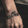 Bracelet cuir noir squelette motard fermoir acier
