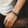 Bracelet cuir noir squelette motard fermoir acier