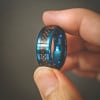 Bague homme anneau tungstene bleu fibre de carbone personnalisable