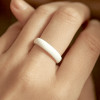 B4 Bague personnalisee alliance dome ceramique noire