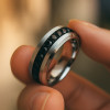 Bague personnalisee titane homme anneau ligne zirconium