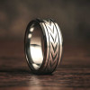 Anillo de hombre Anillo de tungsteno Diseño de engranaje de neumático con ranura