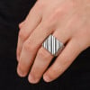 Bague argent ouvert chevaliere homme carrée