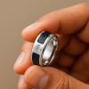 Bague personnalisee homme acier fibre de carbone arbre de vie