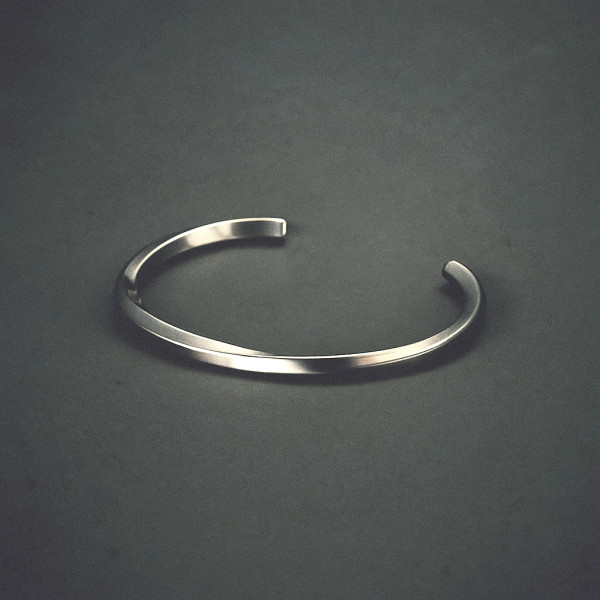 Bracelet personnalise jonc acier torsade homme femme