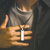 Ciondolo personalizzato per collana con coppia di barre in acciaio