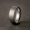 Noir Bague personnalisee dome tungstene homme noir brosse